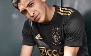 开云app下载-关于阿贾克斯发布备战花絮；赛后再遭质疑；英超任务艰巨；临场指挥获称赞的信息